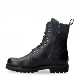 Vrouw Panama Jack Frisia