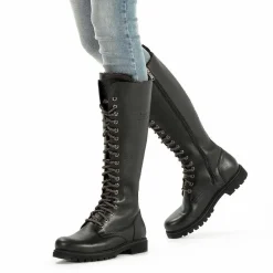 Vrouw Panama Jack Furia