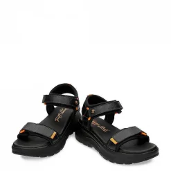 Vrouw Panama Jack Neo