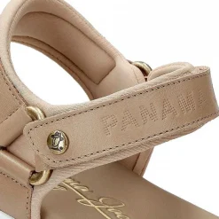 Vrouw Panama Jack Newel