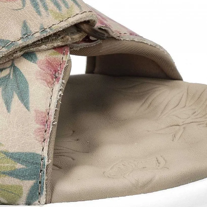 Vrouw Panama Jack Noja Tropical