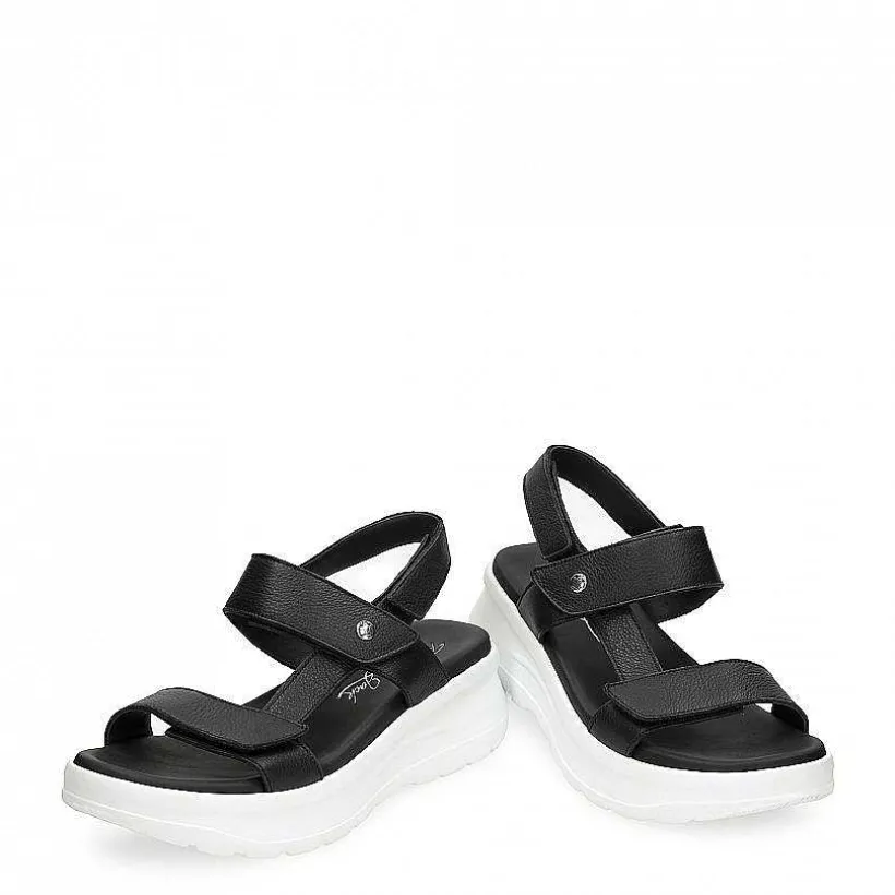 Vrouw Panama Jack Noor