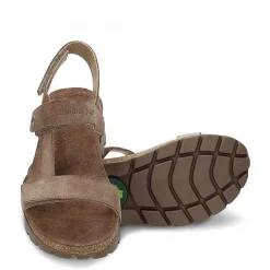Vrouw Panama Jack Selma